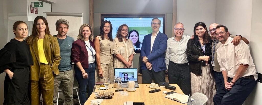 Participantes en la Asamblea General de la REDCAU 2026, celebrada en el marco del Festival Internacional de Cine de San Sebastián